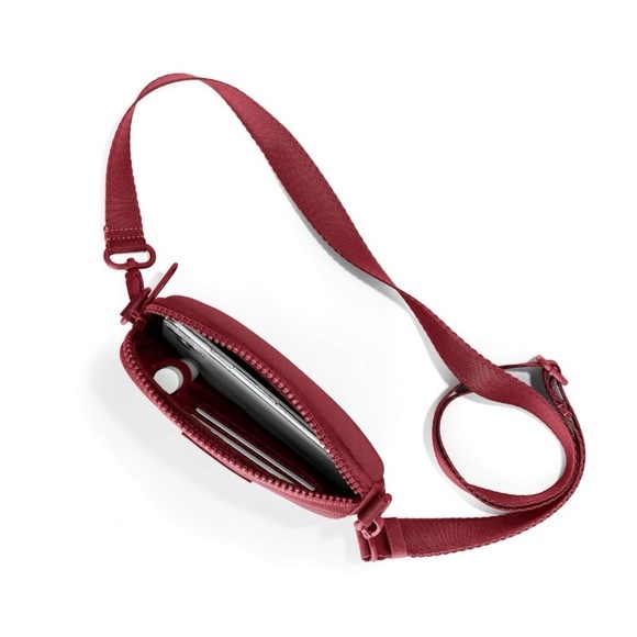 Dagne Dover x Sephora Mara Phone Sling Burgundy Wine crossbody Pouch Bag - Picture 8 of 9